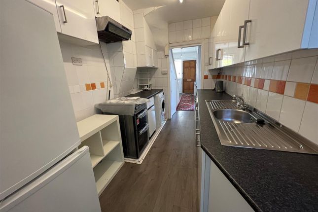 169, Park Road, London photo 2