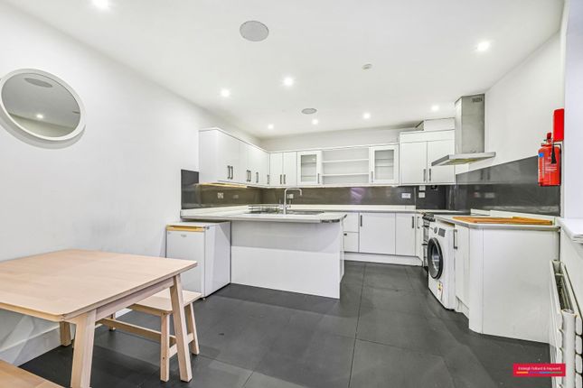 Gautrey Road, London photo 2