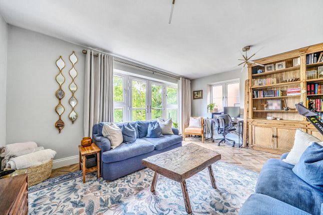 26, Croft Road, Westerham photo 4