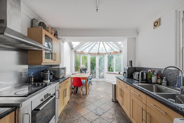 6, Hargwyne Street, London photo 2