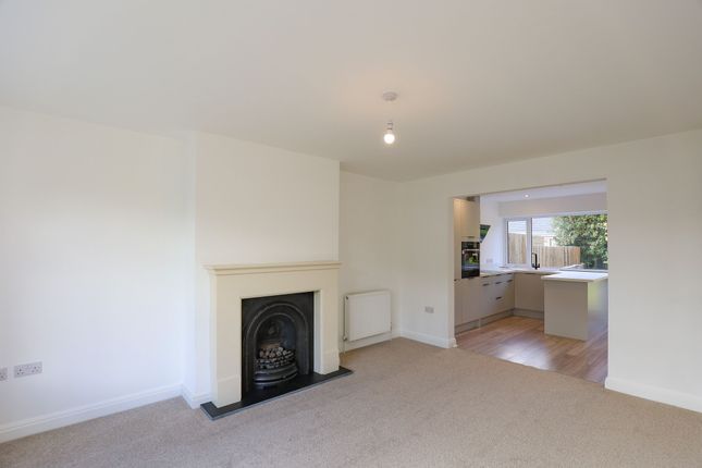 47 Sea View Drive, Lancaster photo 4