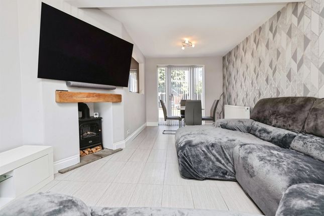 8, Ketton Grove, Birmingham photo 4