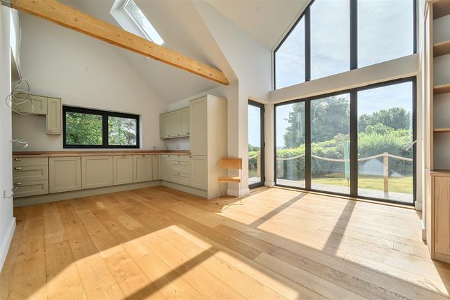 7, Woodfold View, Dorchester photo 4