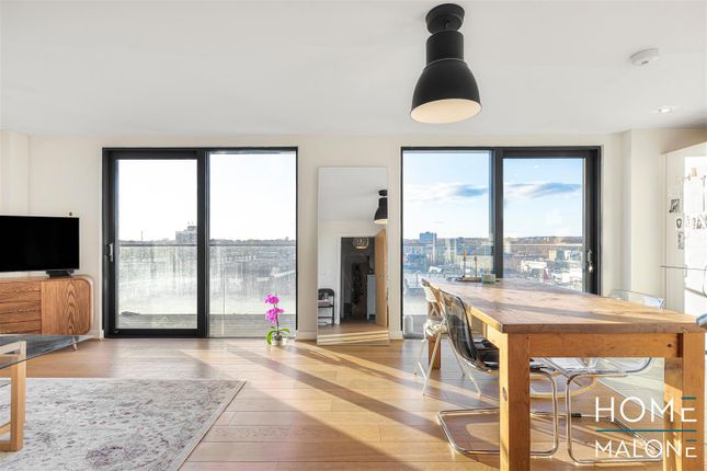 Flat for sale in Ocean House, Dalston Square