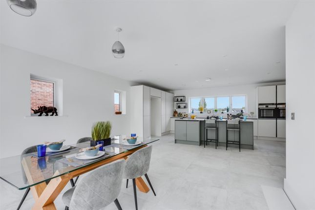 Open Plan Kitchen Diner_3.Jpeg