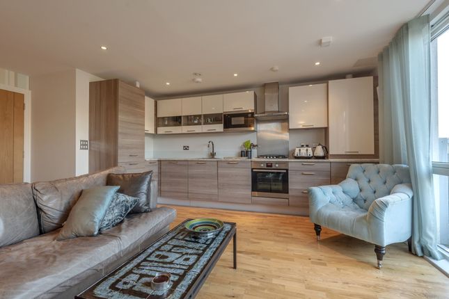 Flat for sale in Grange Road, London