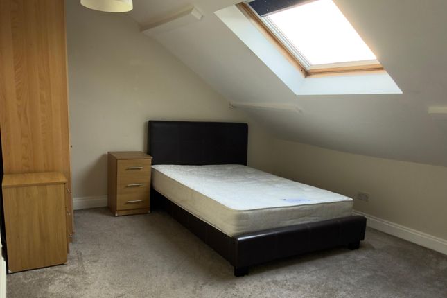 2c765F17-F5c1-43E7-A12A-3F2Ff47723A9