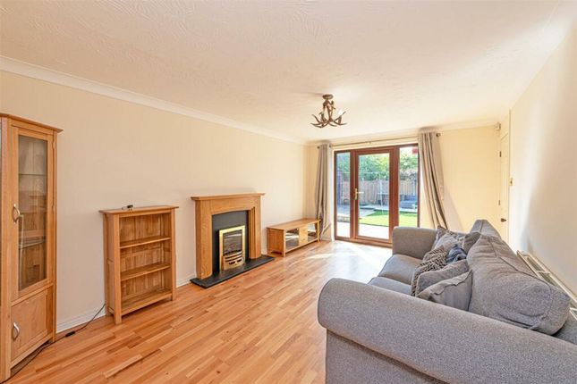 81 Applecross Close, Warrington photo 4
