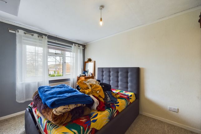 End terrace house for sale in Jubilee Close, Pamber Heath