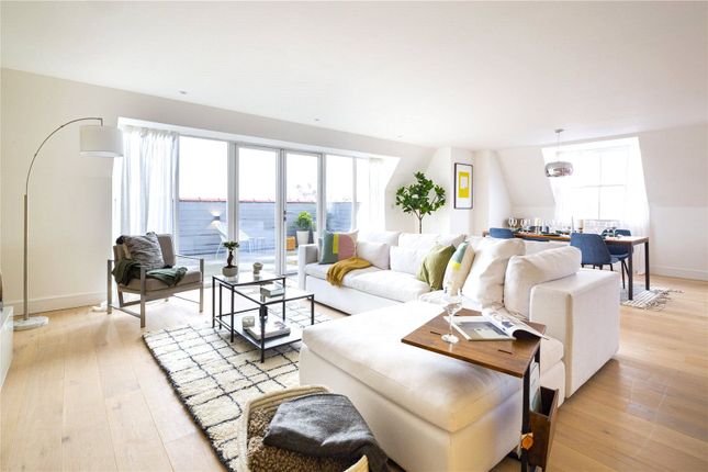 Flat for sale in Plot 39 Whetstone Square High Road, London
