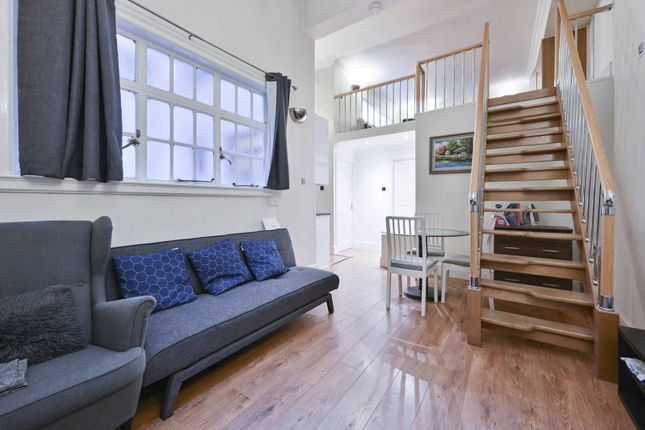 2-bed flat on Baker Street, Marylebone, £550,000