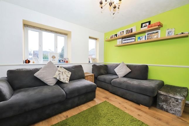 Town house for sale in Mill Croft, Bilston