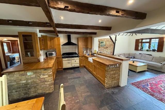 17, Brook Lane, Snodland photo 2