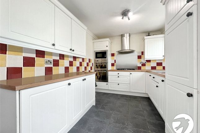 End terrace house to rent in Bromley Close, Chatham, Kent