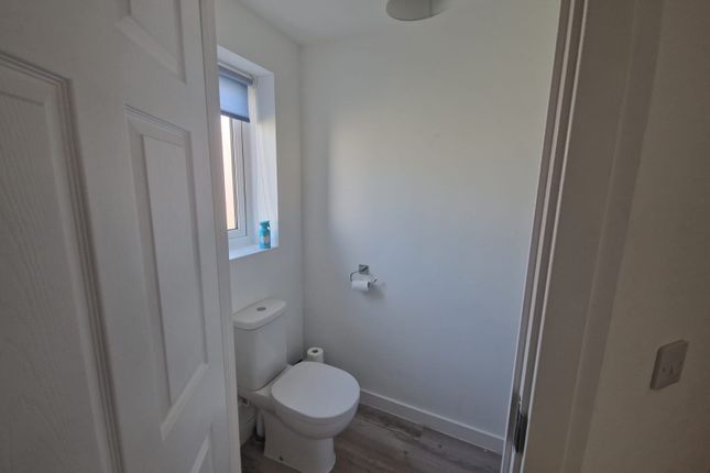 23, Kingfisher Drive, YEOVIL photo 2