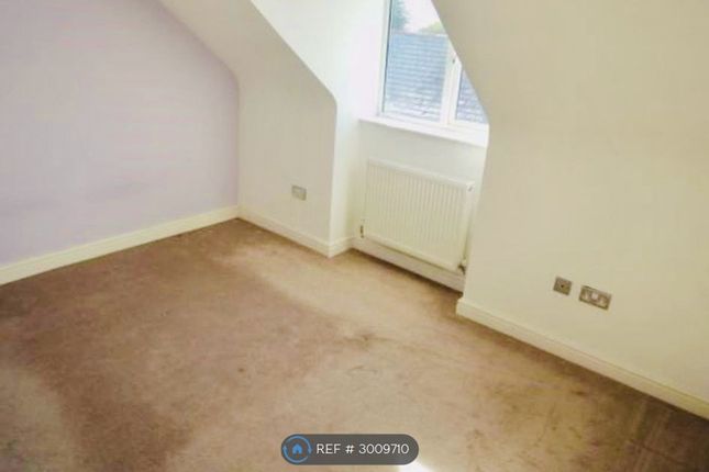 Flat D, Upper Park Road, Brightlingsea, Colchester photo 3