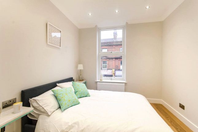 Flat 1, 93B, High Road, London photo 4