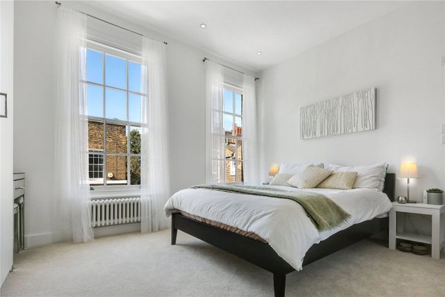 38, Barnes Street, London photo 4