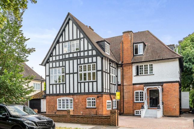 Thumbnail Flat for sale in Park Hill, Bickley, Bromley