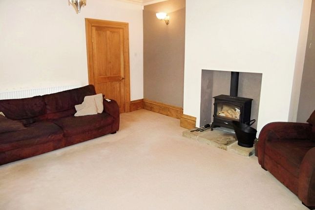 End terrace house to rent in Harley Street, Rastrick, Brighouse, West Yorkshire