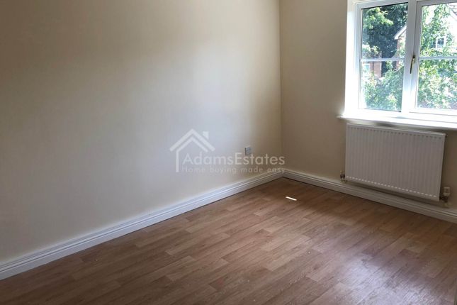 20, Wormalds View, Dewsbury photo 5