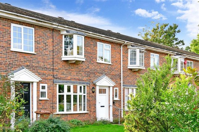 Terraced house for sale in Eastleigh Close, Sutton, Surrey
