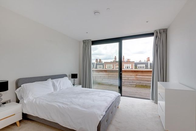 Flat to rent in Finchley Road, Hampstead, London