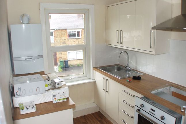 Flat to rent in Vicarage Road, Watford