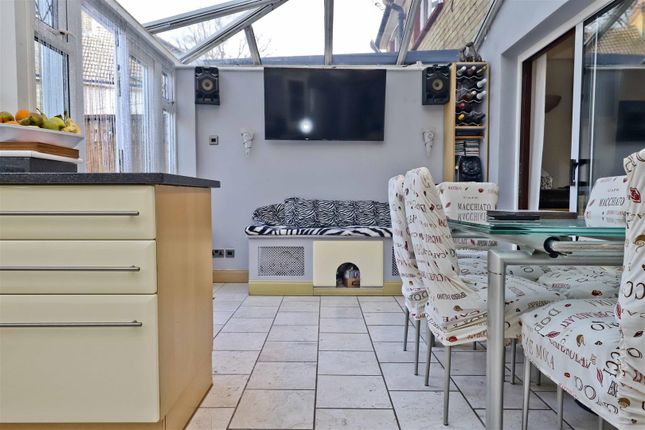 Semi-detached house for sale in Charnwood Road, Hillingdon