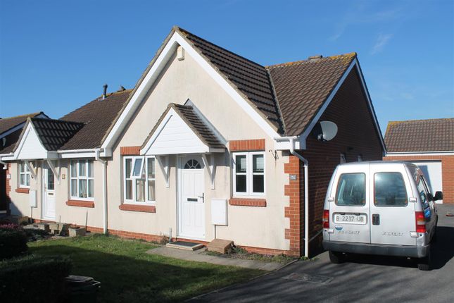 Thumbnail Bungalow to rent in Badgers Rise, Portishead, Bristol