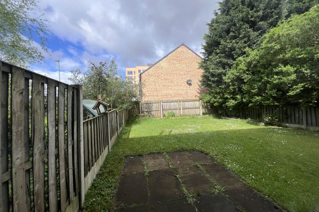 Semi-detached house to rent in Coconut Grove, Salford