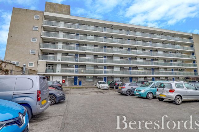 Flat for sale in The Drive, Brentwood