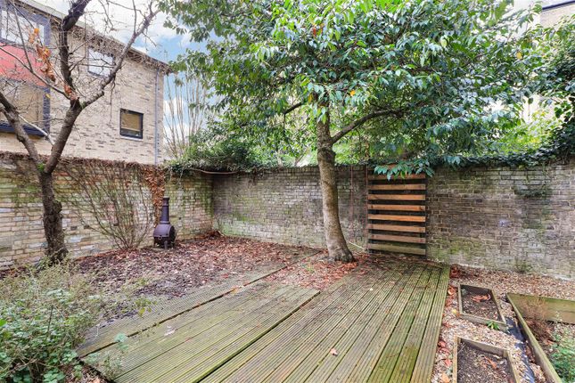Flat 5, 56, Bateman Street, Cambridge photo 4