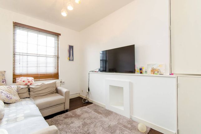 Flat for sale in Holloway Road, Holloway, London