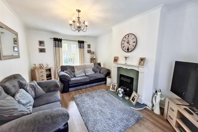 47, Tennyson Avenue, Hartlepool photo 2