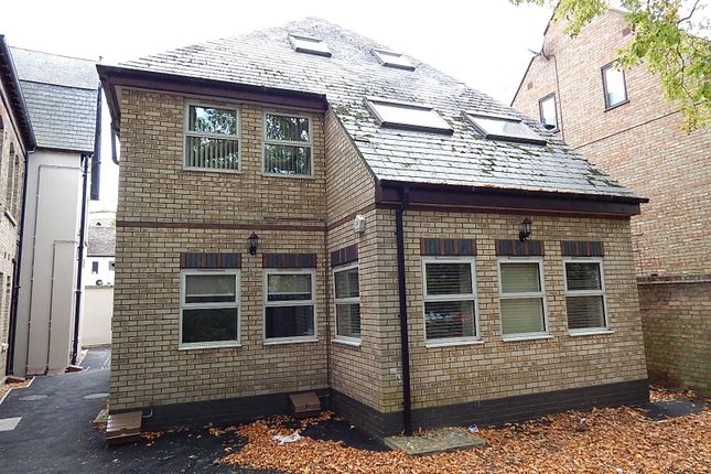 Thumbnail Flat to rent in Masters Lodge, Grammar School Walk, Huntingdon
