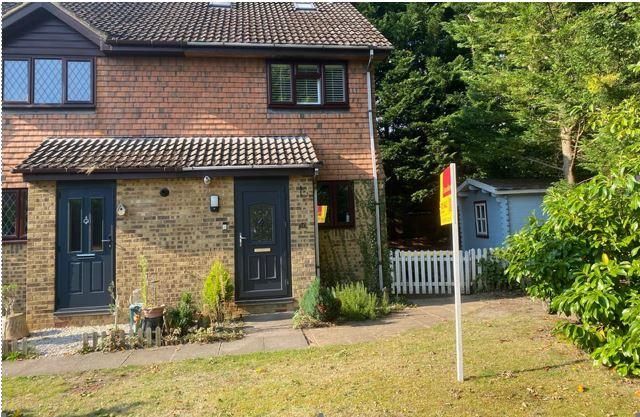 Thumbnail End terrace house for sale in West End, Surrey