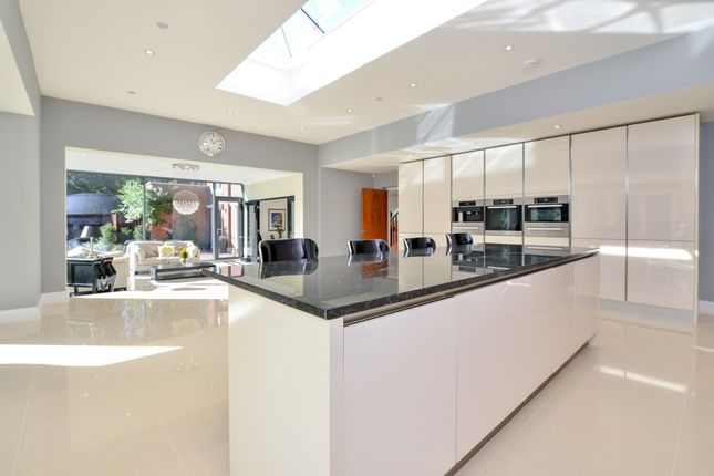 Stoke House,, Stoke Road, Surrey photo 3