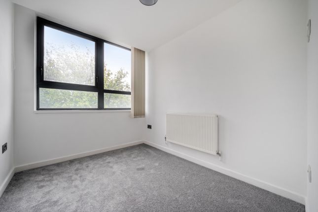 Flat 9, Kingston House 29-31,, Kingston Crescent, Hampshire photo 4