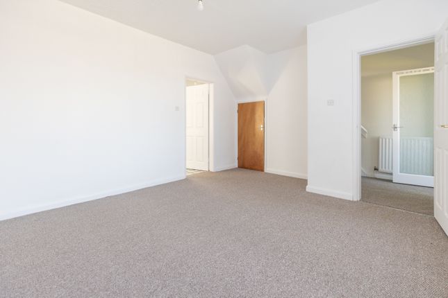 37, Levick Crescent, Middlesbrough photo 3