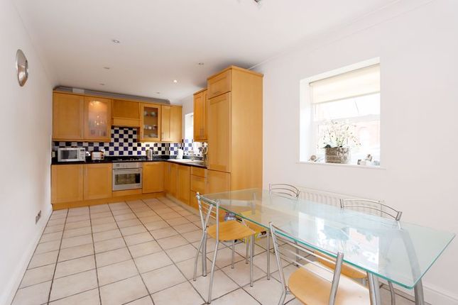 Mews house for sale in Chapel Mews, Woodford Green