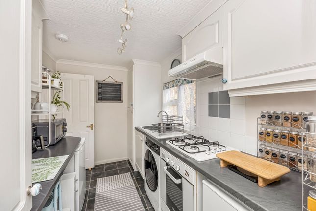 4 Mount Park Bostal Road, Steyning photo 3