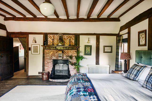 Old Manor House Benenden Kent TN17 9 Bedroom Detached House For Sale old-manor-house-benenden-kent-tn17-9-bedroom-detached-house-for-sale