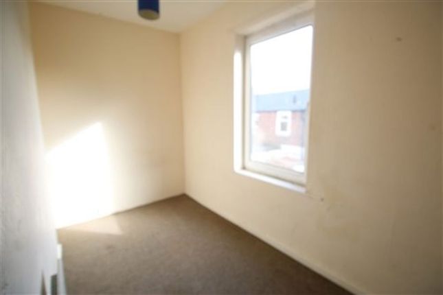 2, Regent Street, Bishop Auckland photo 3