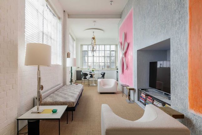 Unit 8 The Lightworks, 31 Blenheim Gardens, London photo 4