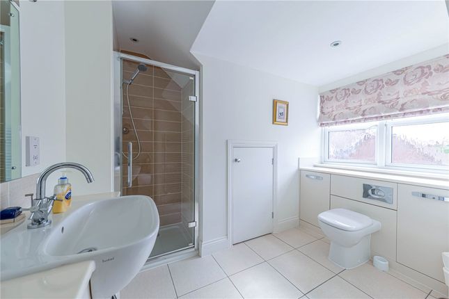 Flat for sale in Cassius Drive, St. Albans, Hertfordshire