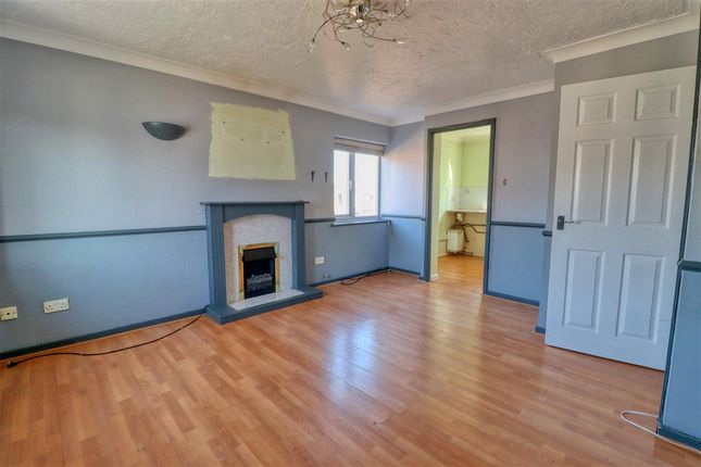 Flat for sale in Lupin Way, Clacton-On-Sea