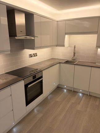 22 Coppice House, London Road South, Stockport photo 4