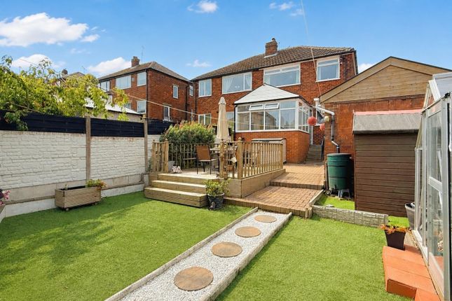 20, Hillfoot Avenue, Pudsey photo 4