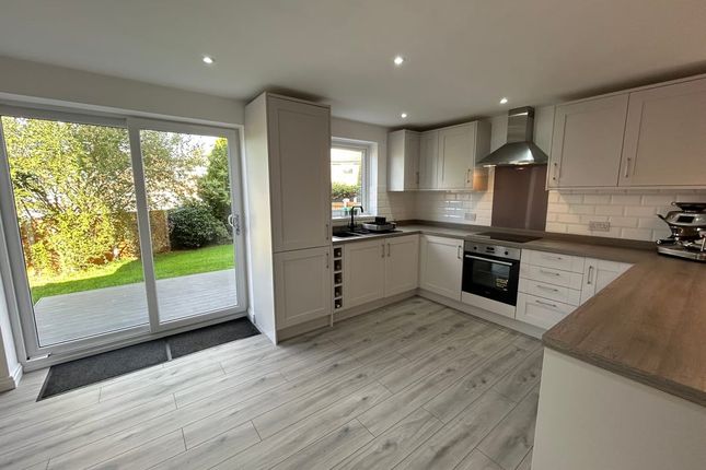 Smallridge Close, Wirral photo 3